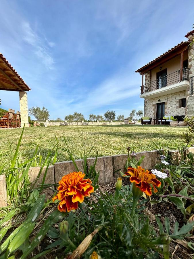 Vila My Bright House Afytos Exteriér fotografie